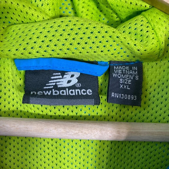 New Balance Windbreaker Rain Running Hooded Jacket Women's XXL Long Sleeve Blue - Picture 7 of 16